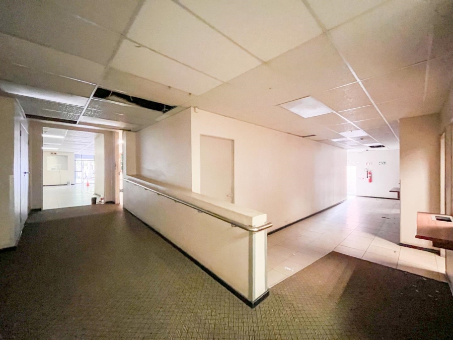 To Let commercial Property for Rent in Bellville Central Western Cape